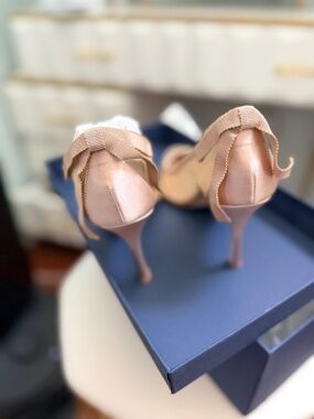 high heel shoes